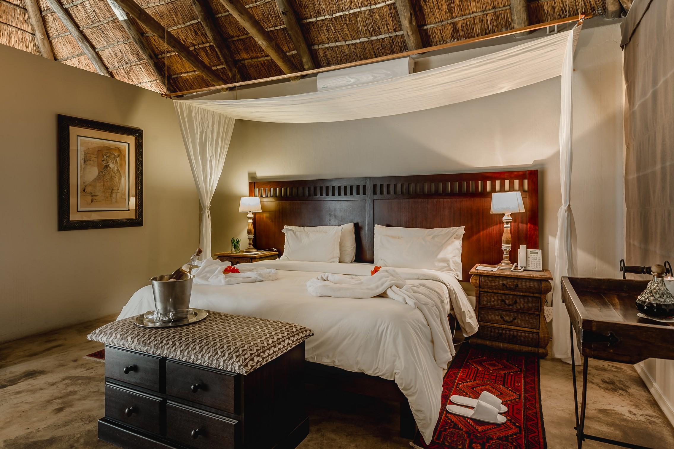 Bukela Game Lodge - Заповедник Амакхала Экстерьер фото